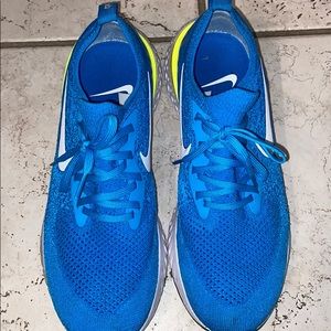 Men Nike Epic React size 10.